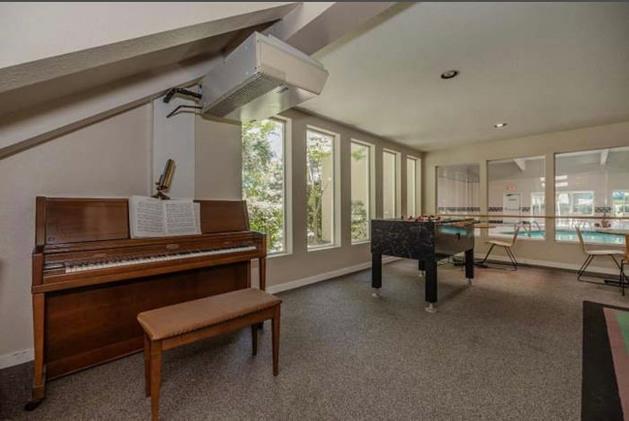Furnished Finder property 801572_1 photo 30