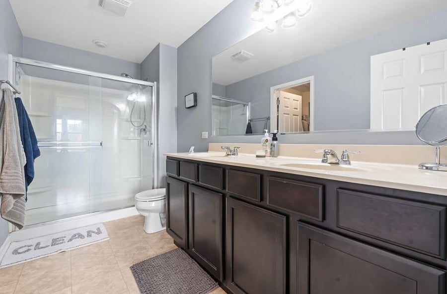 Main Bathroom