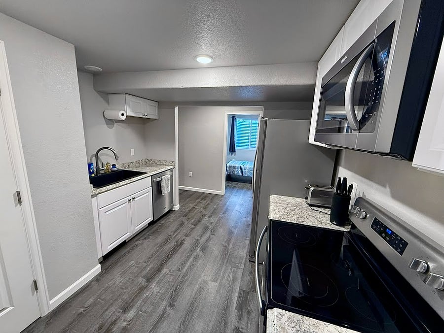 Furnished Finder property 801673_1 photo 9