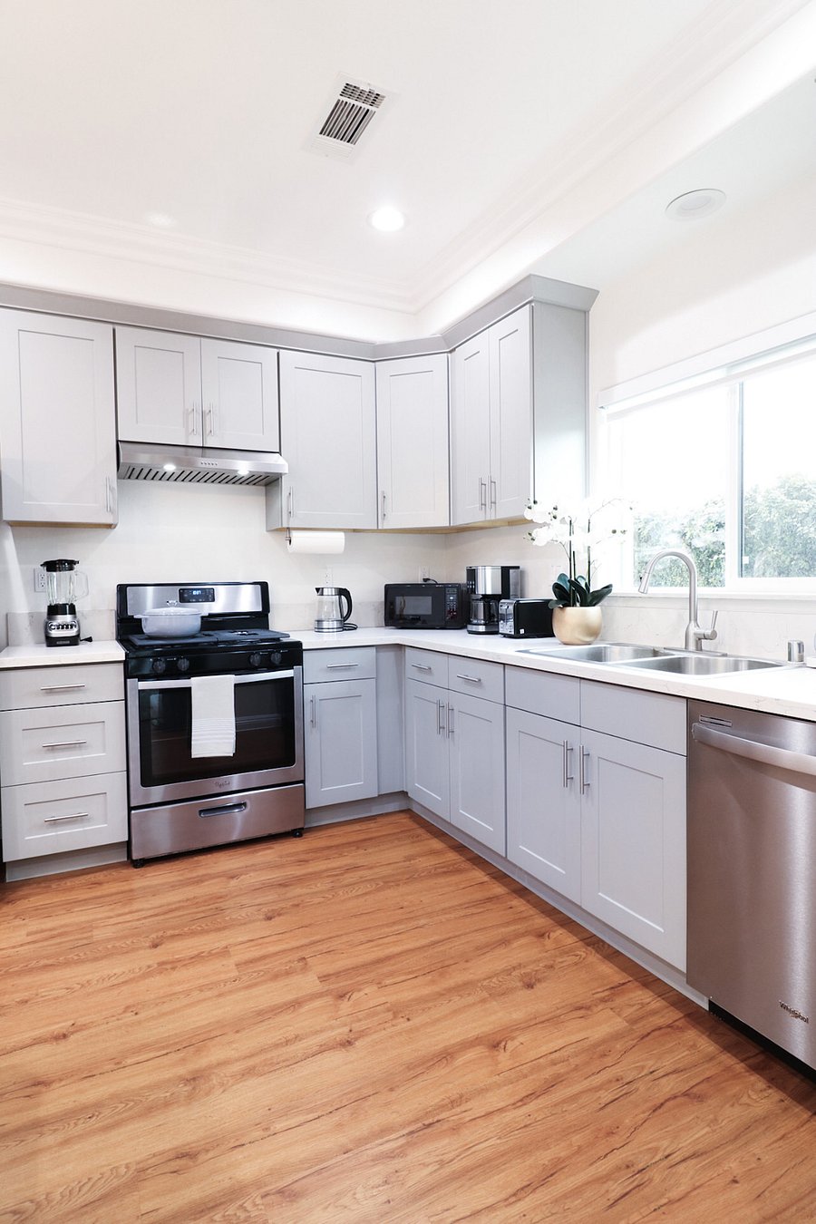 Furnished Finder property 801693_1 photo 8
