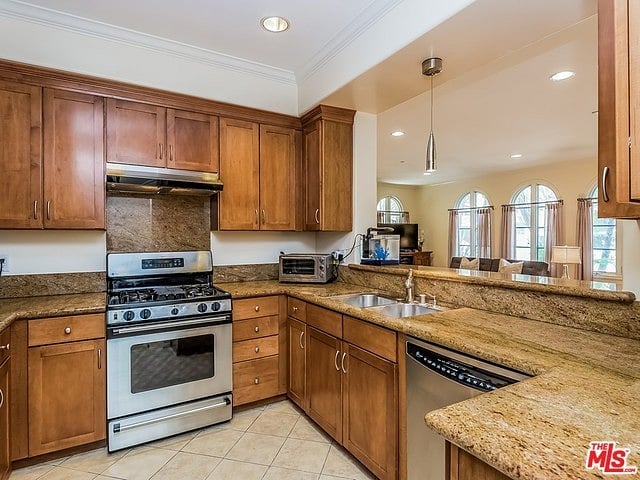 Furnished Finder property 801713_1 photo 4