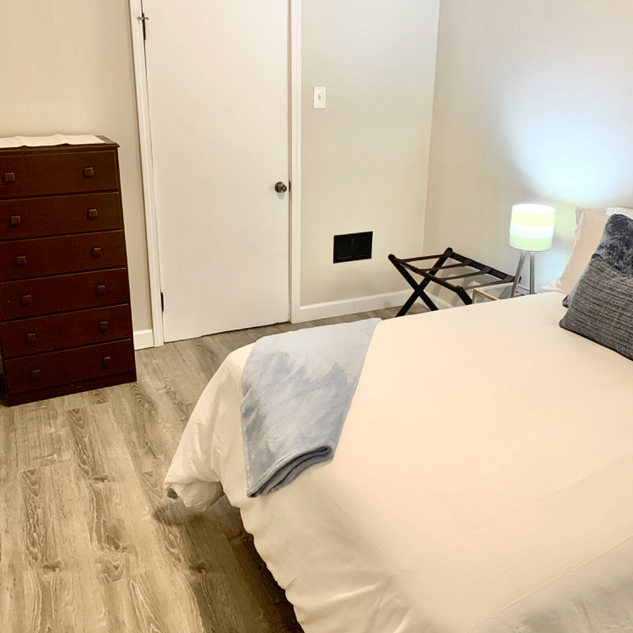 Furnished Finder property 801733_1 photo 16