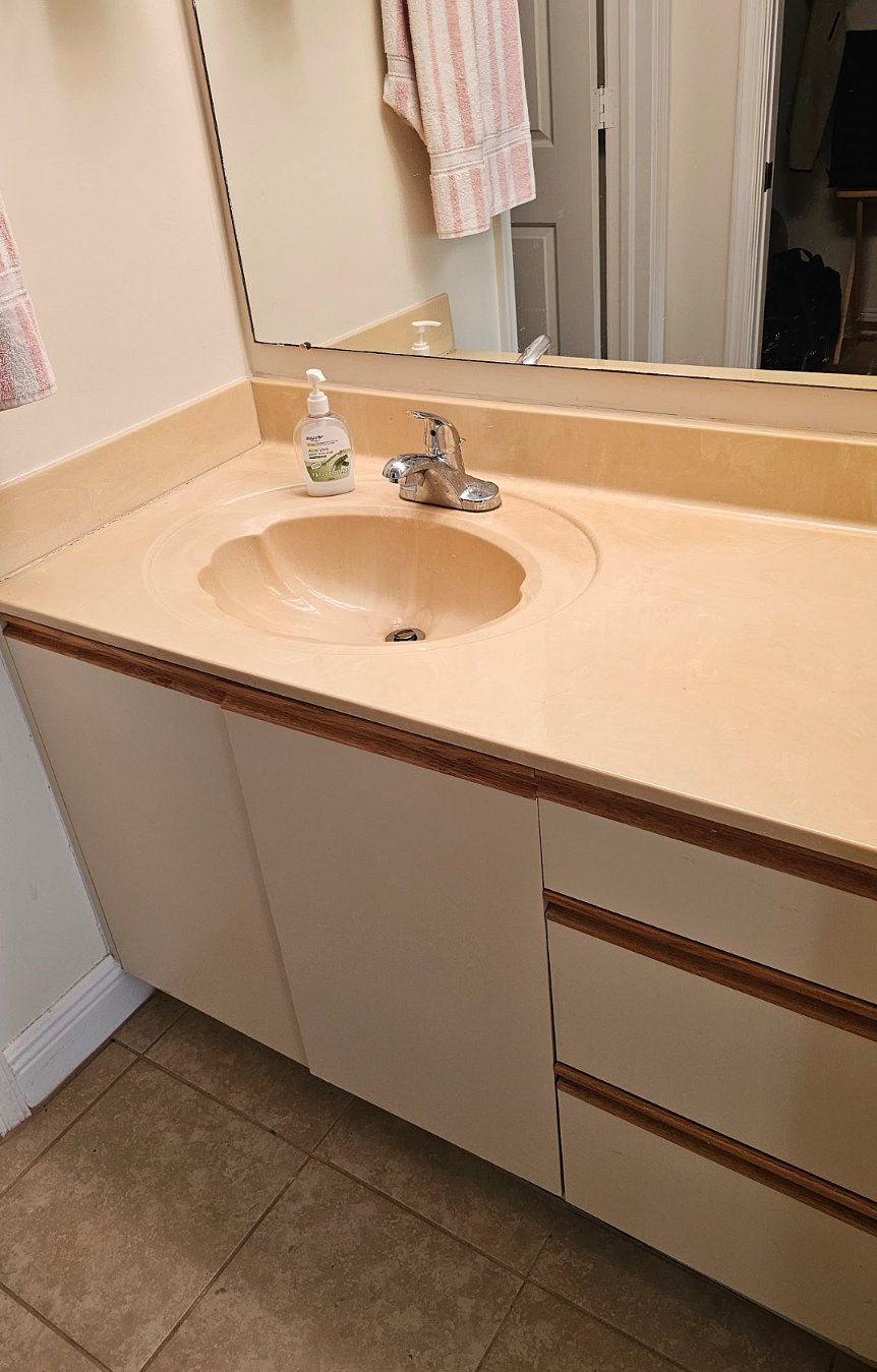 En suite bathroom