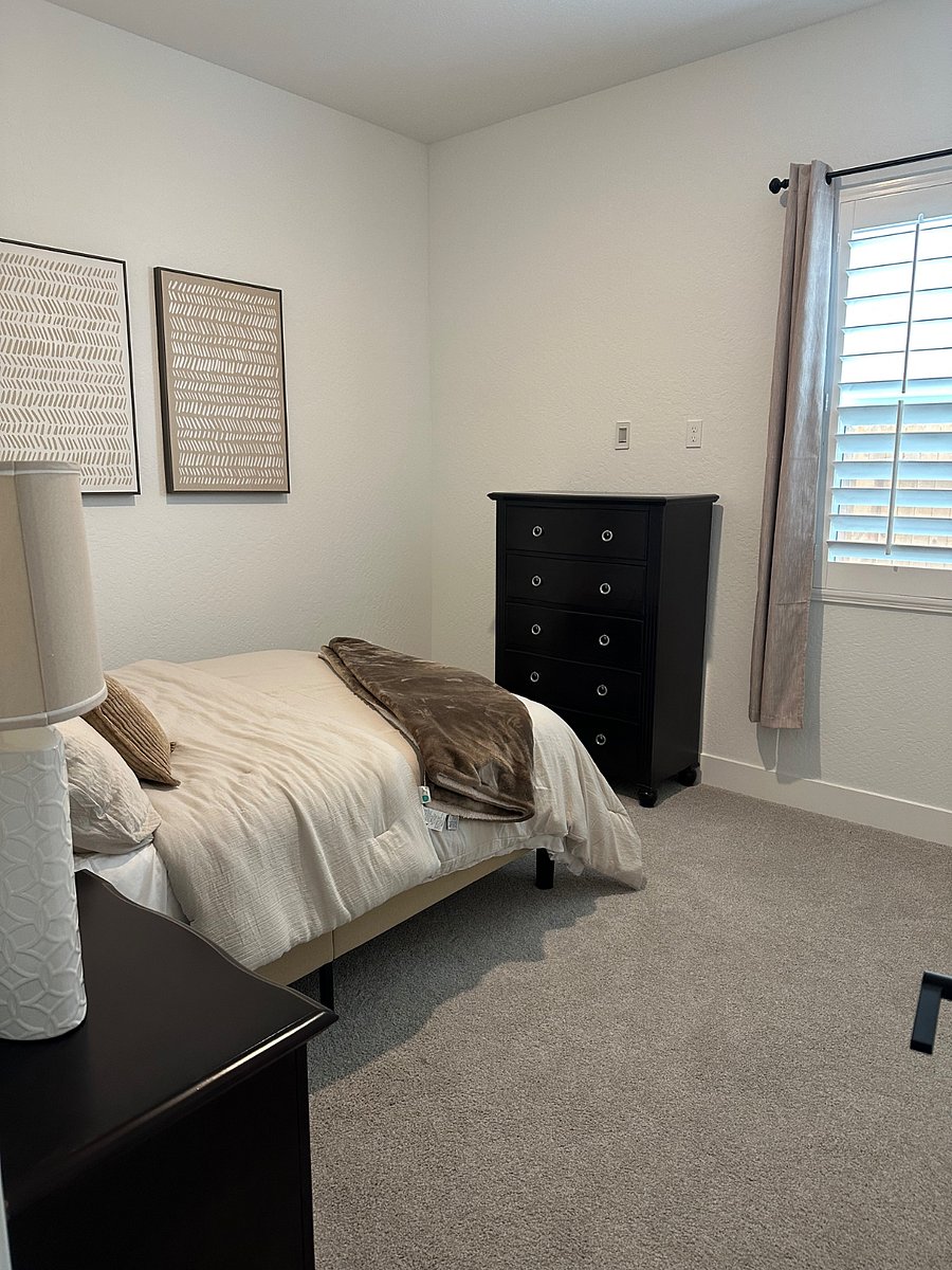 Furnished Finder property 801857_1 photo 8