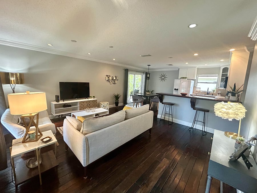 Furnished Finder property 801858_1 photo 3