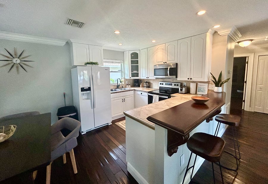Furnished Finder property 801858_1 photo 8