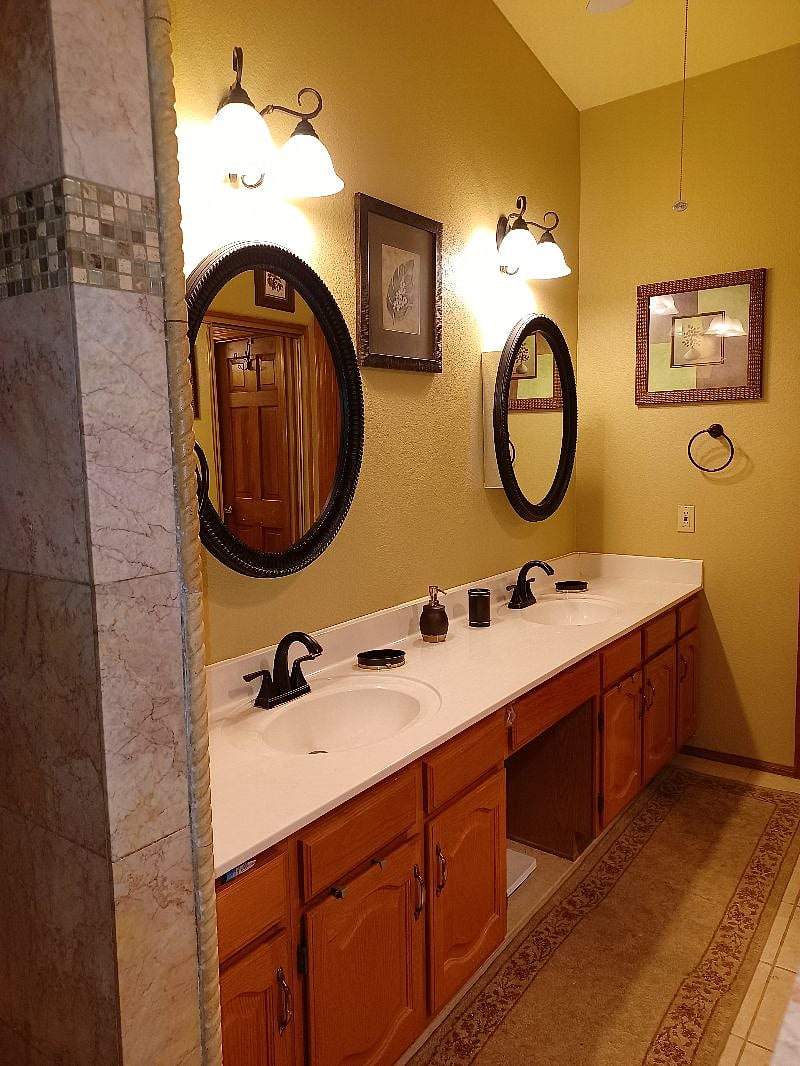 Furnished Finder property 801902_1 photo 21