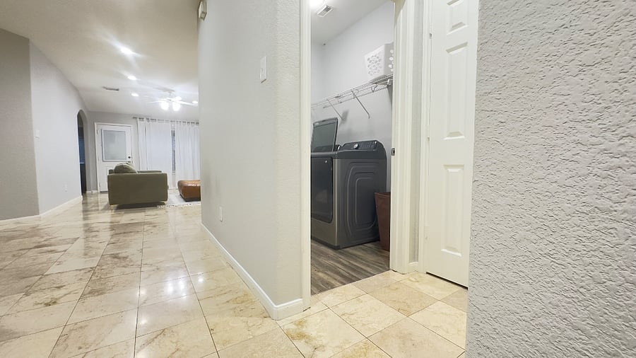 Furnished Finder property 801990_1 photo 12