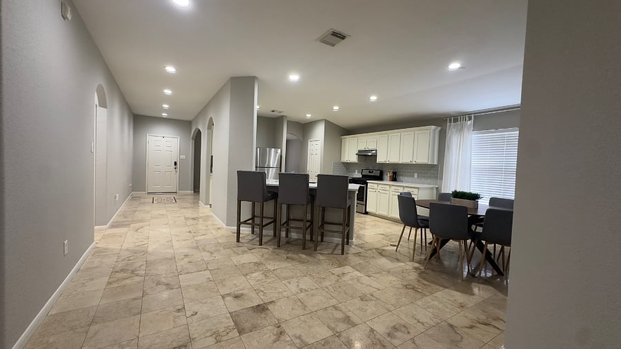 Furnished Finder property 801990_1 photo 14