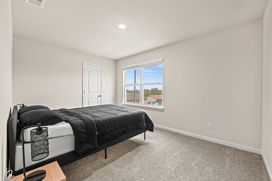 Furnished Finder property 801994_1 photo 13