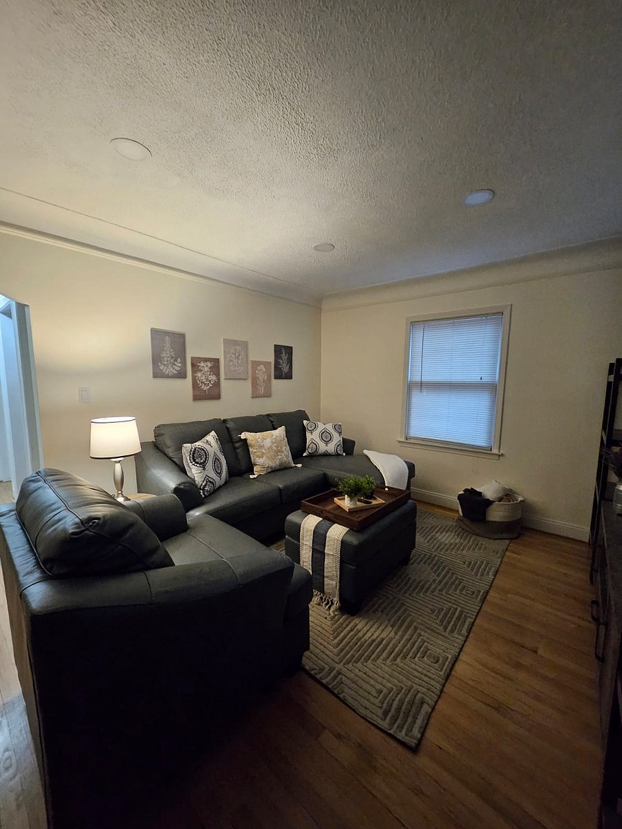 Furnished Finder property 802029_1 photo 3