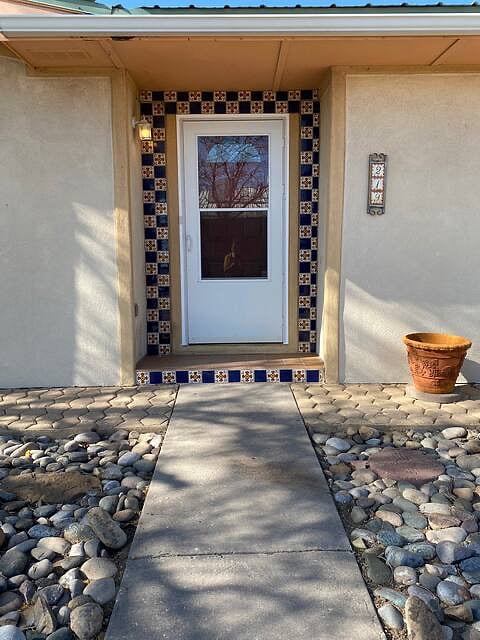 Furnished Finder property 802035_1 photo 12