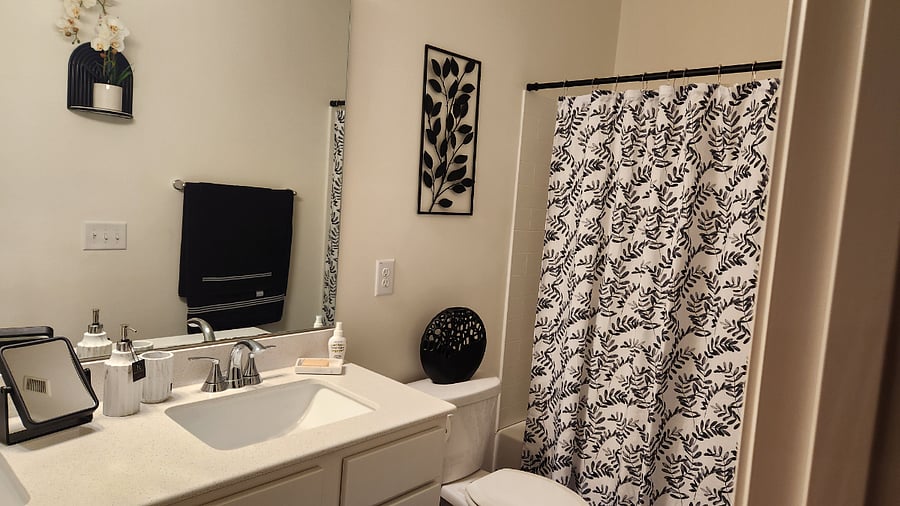 Furnished Finder property 802067_1 photo 3