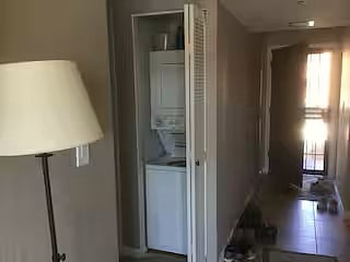 Furnished Finder property 802070_2 photo 23