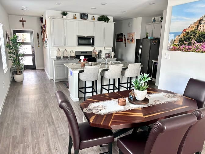 Furnished Finder property 802106_1 photo 3