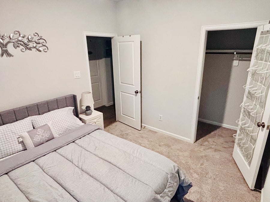 Furnished Finder property 802106_1 photo 9
