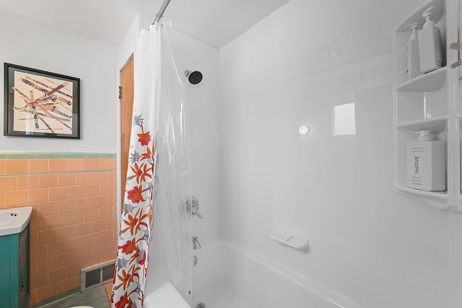 Furnished Finder property 802305_1 photo 11