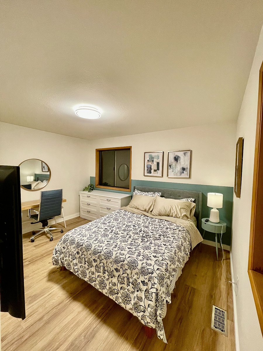 Master bedroom 1