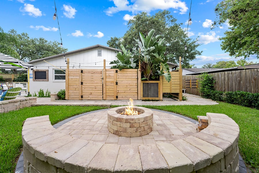Furnished Finder property 802352_1 photo 17