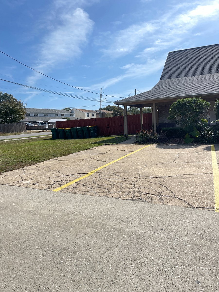 2 Parking Lots