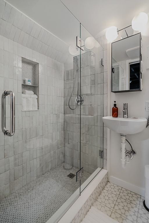 Furnished Finder property 802458_1 photo 40