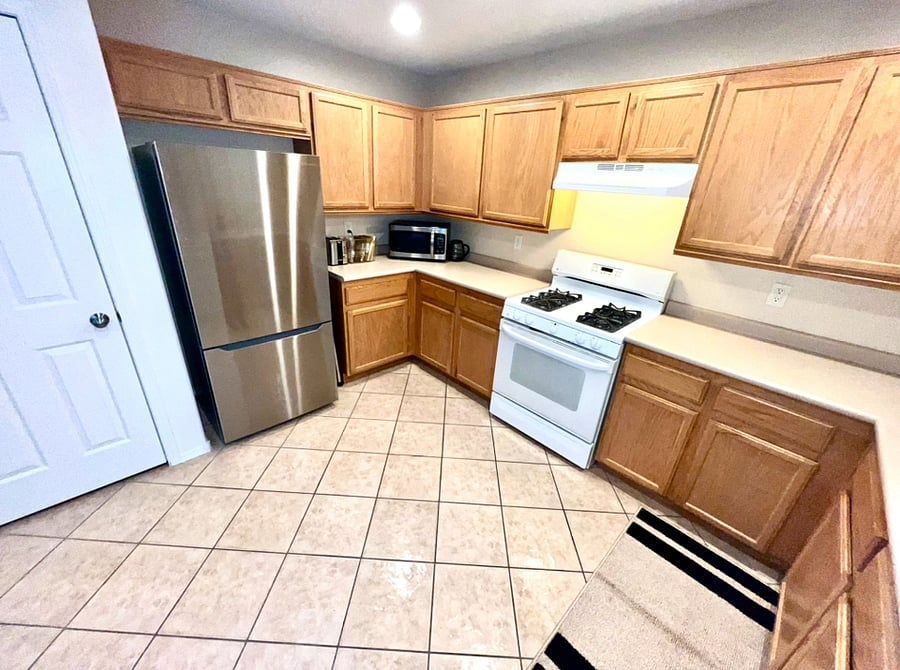 Furnished Finder property 802470_1 photo 8