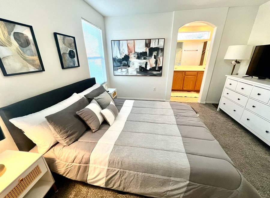 Furnished Finder property 802470_1 photo 4