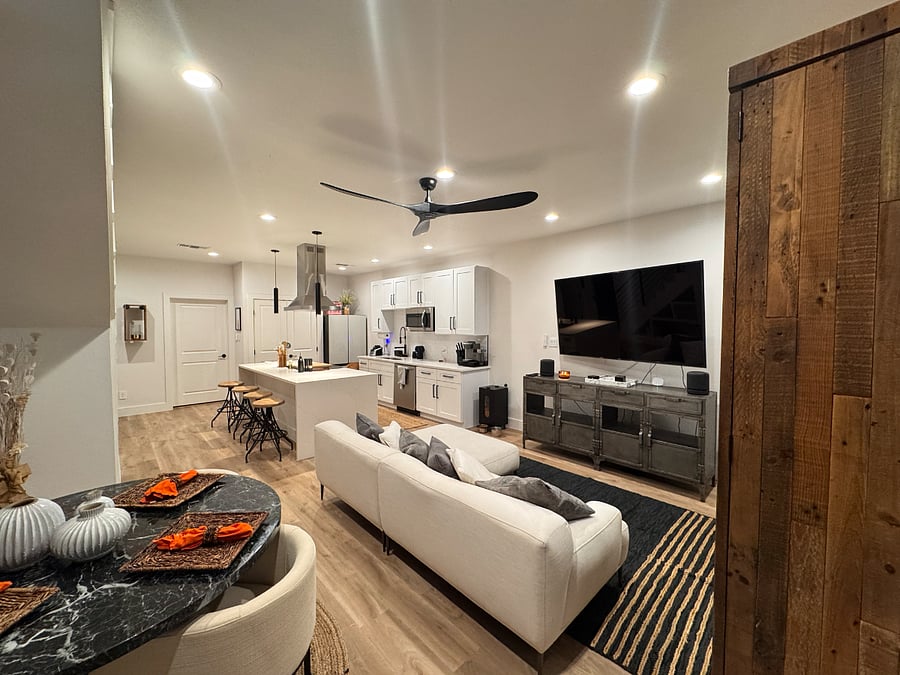 Furnished Finder property 802484_1 photo 1