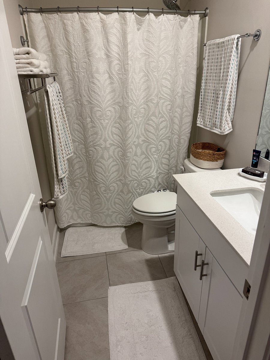 Furnished Finder property 802513_1 photo 5