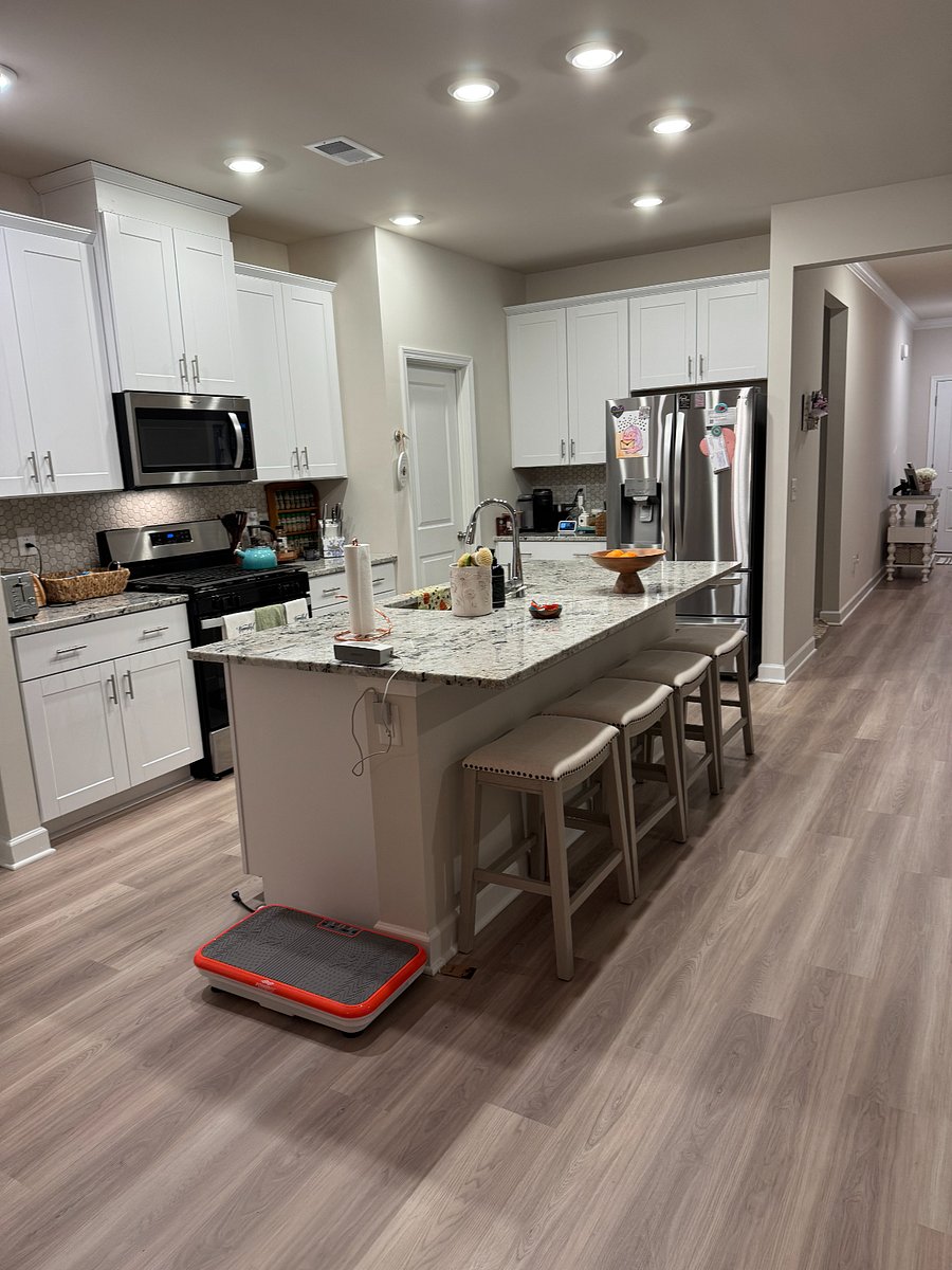 Furnished Finder property 802513_1 photo 14