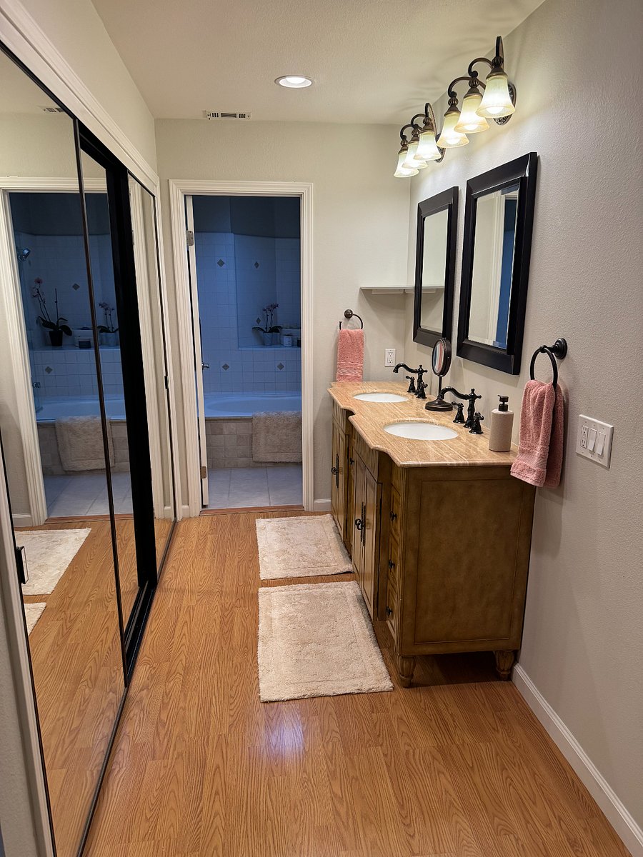 Furnished Finder property 802532_1 photo 12