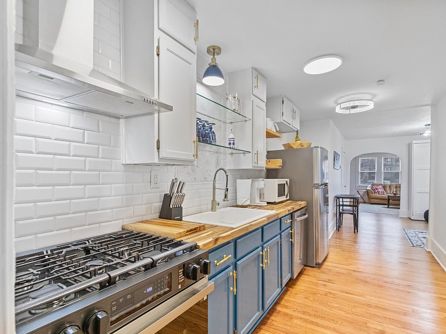 Furnished Finder property 802551_1 photo 12