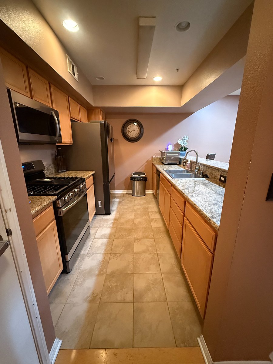 Furnished Finder property 802582_1 photo 4