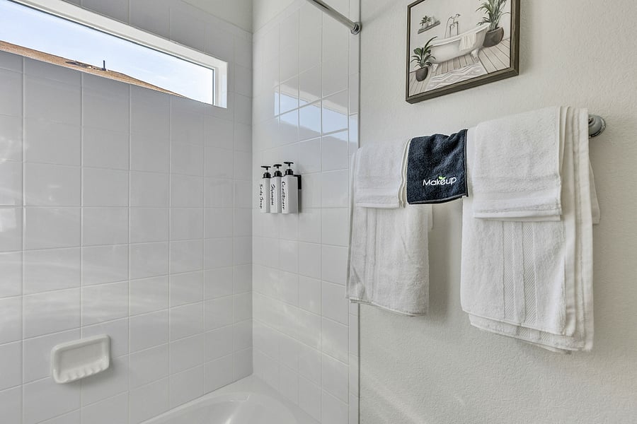 Furnished Finder property 802600_1 photo 82