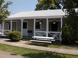 Furnished Finder property 802646_1 photo 1