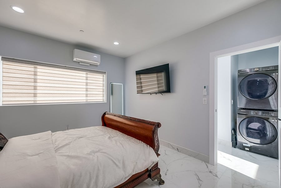Furnished Finder property 802649_1 photo 13
