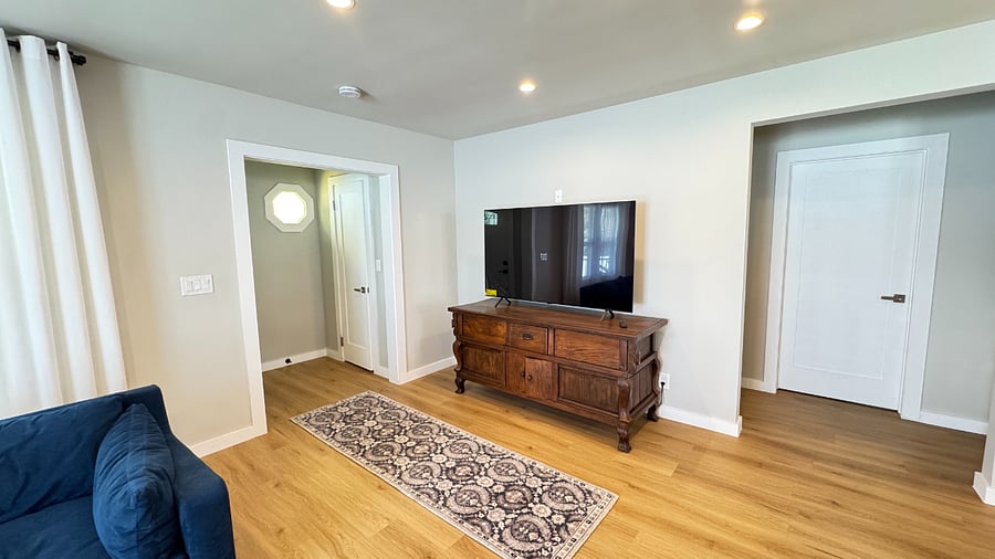 Furnished Finder property 802660_1 photo 8