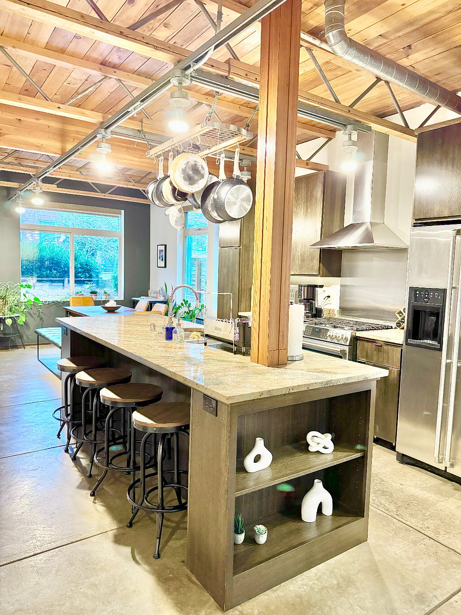 Furnished Finder property 802662_1 photo 3
