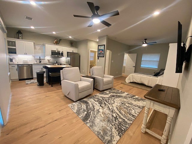 Furnished Finder property 802665_2 photo 1