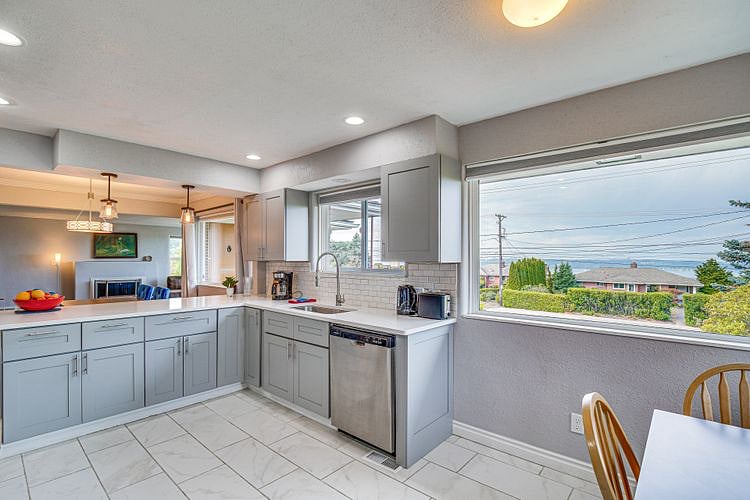 Furnished Finder property 802715_1 photo 16