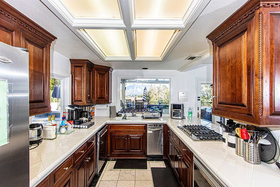Furnished Finder property 802772_1 photo 17