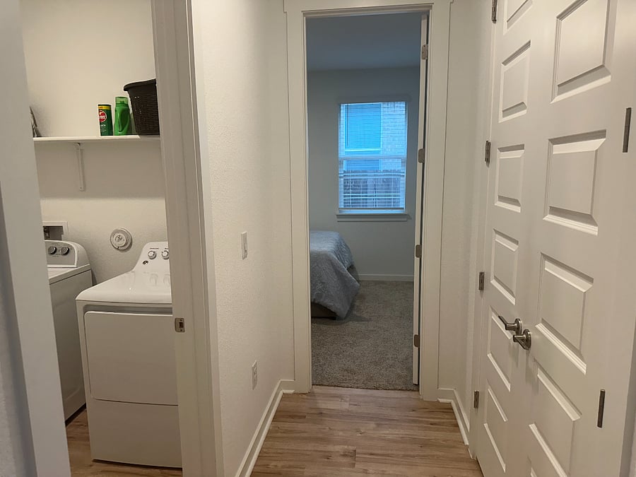 Furnished Finder property 802827_1 photo 30