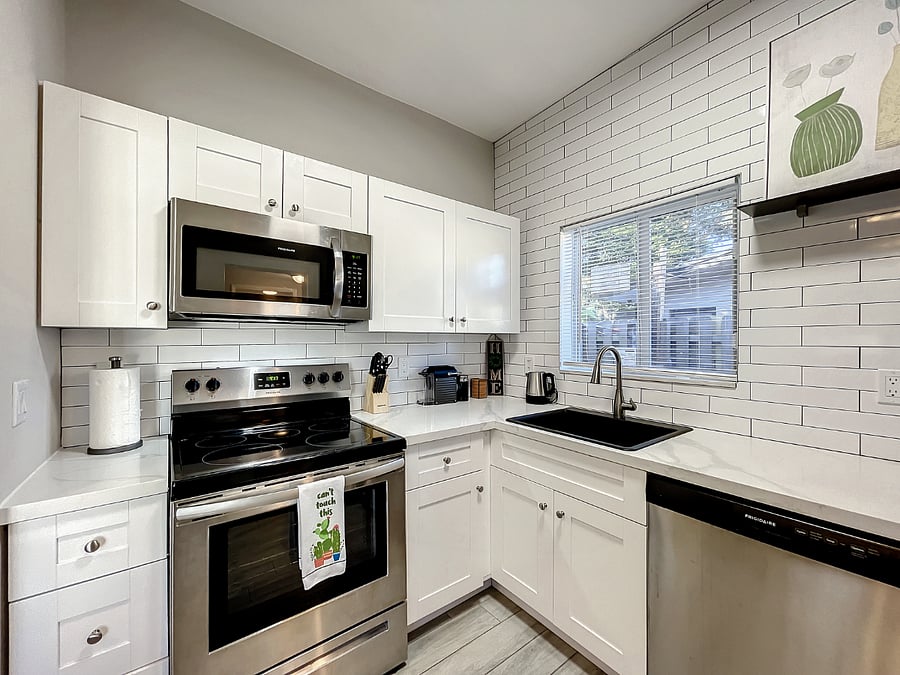 Furnished Finder property 802835_1 photo 9