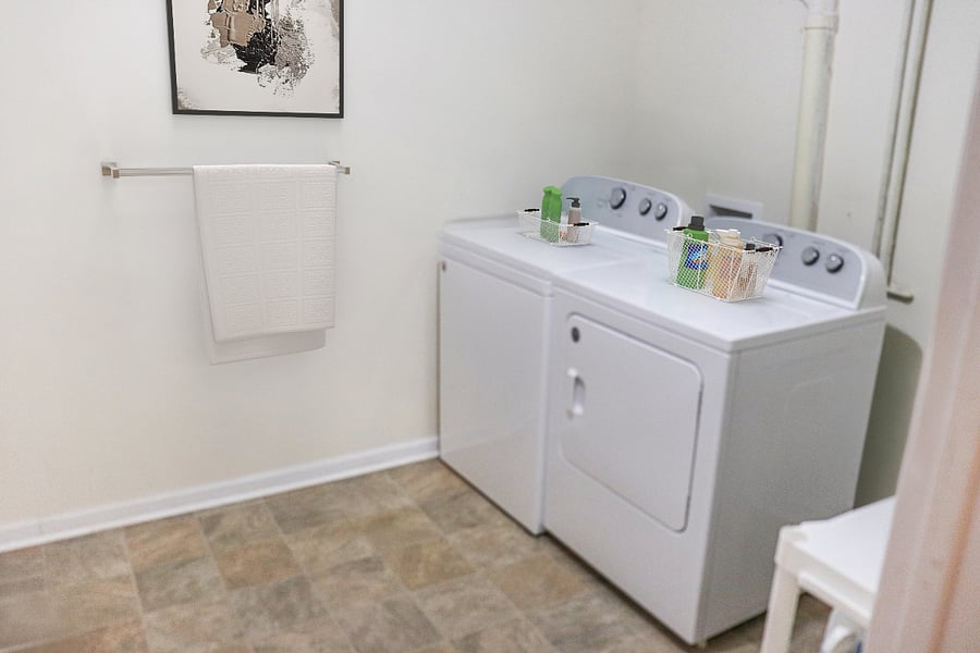 Furnished Finder property 802885_2 photo 8