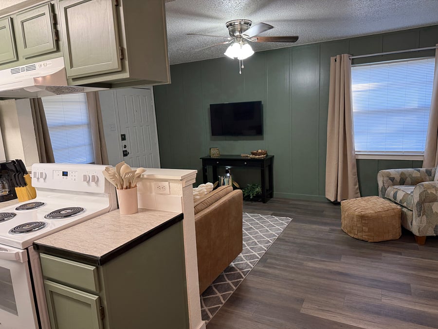 Furnished Finder property 802890_1 photo 8