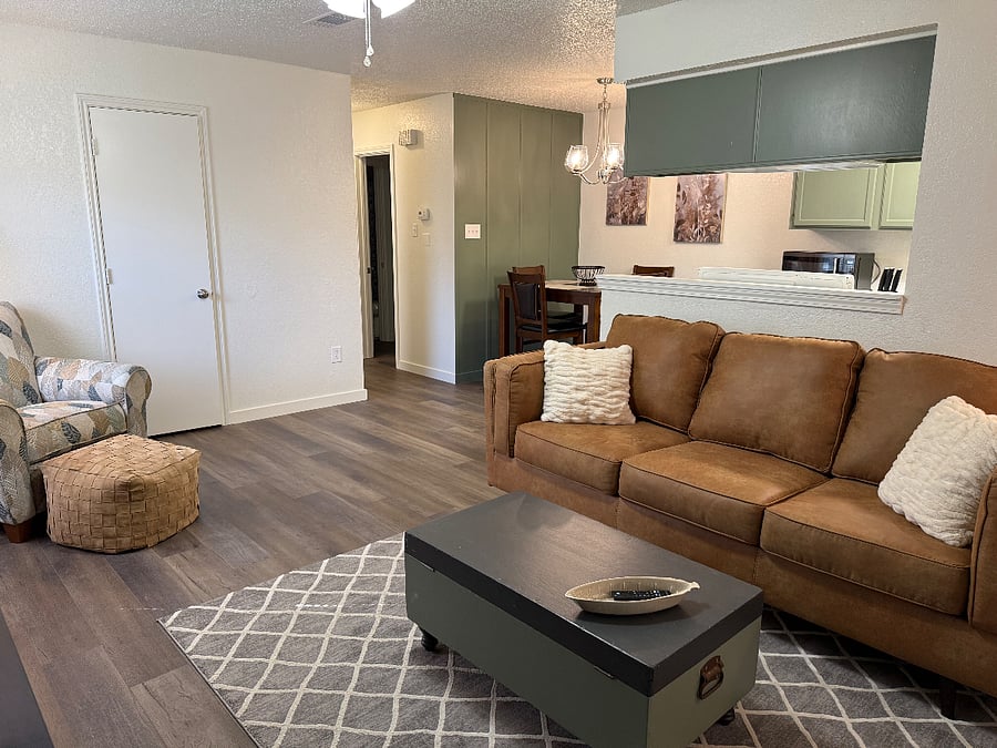 Furnished Finder property 802890_1 photo 4
