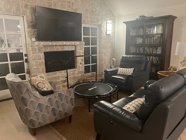 Furnished Finder property 802946_1 photo 16