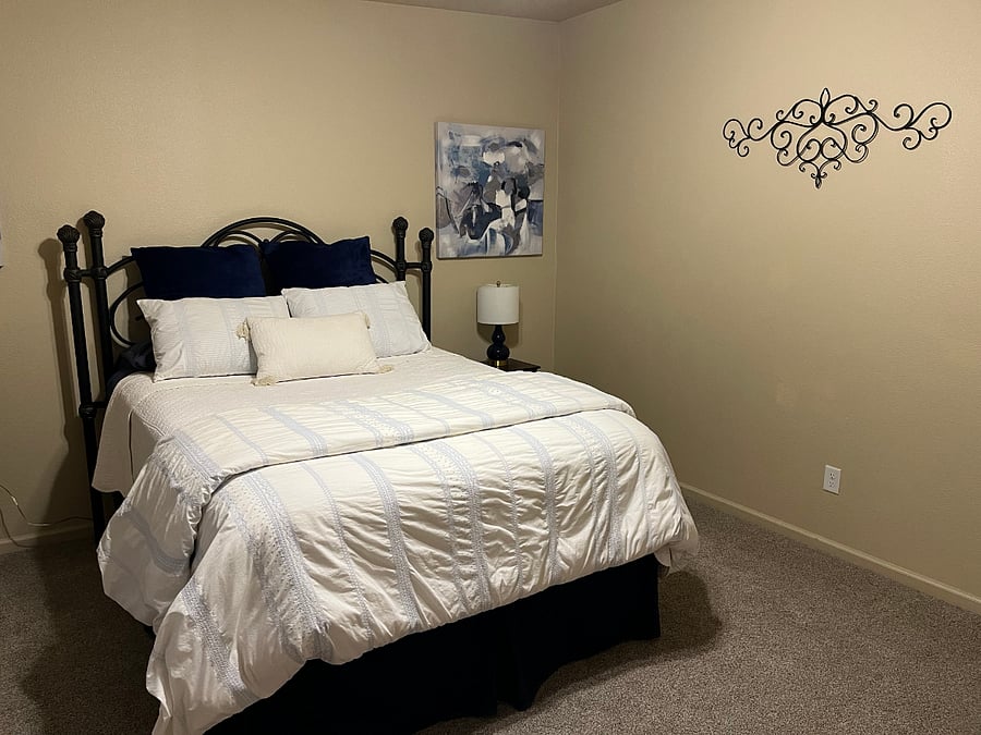Furnished Finder property 802956_1 photo 3