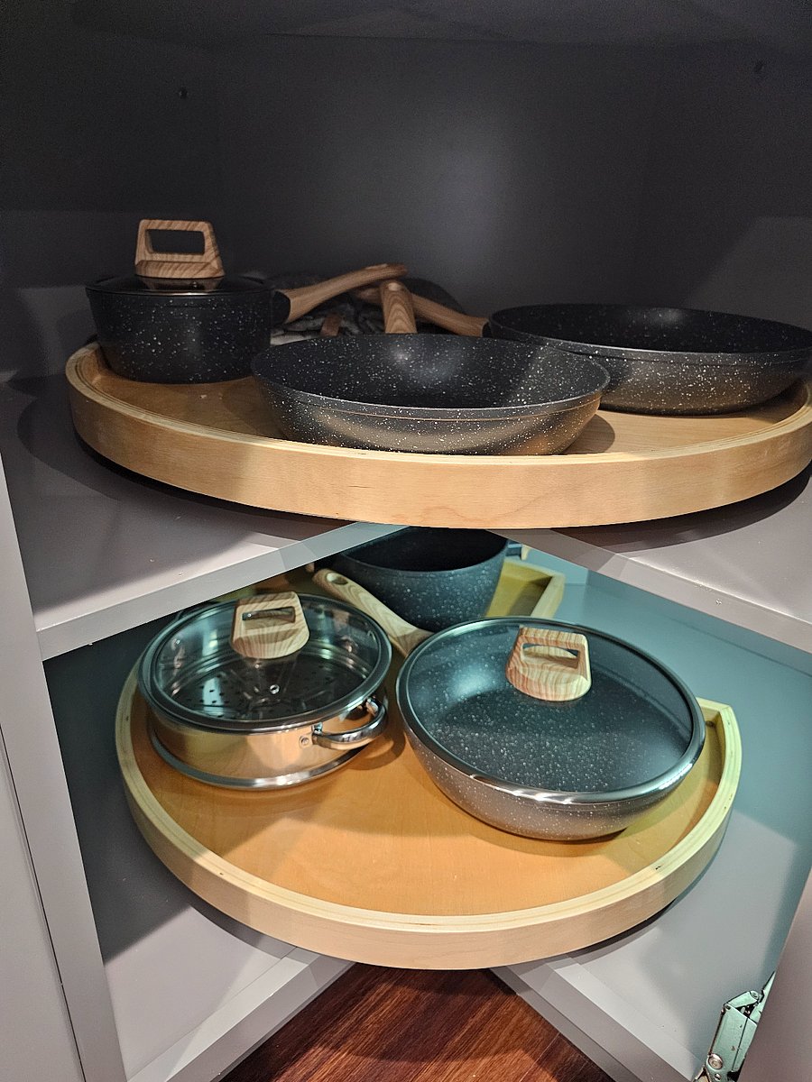 Full Set of Cookware