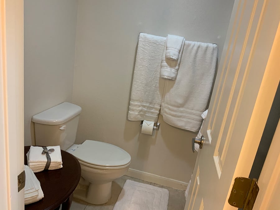 Master bath entry to walk in shower area
